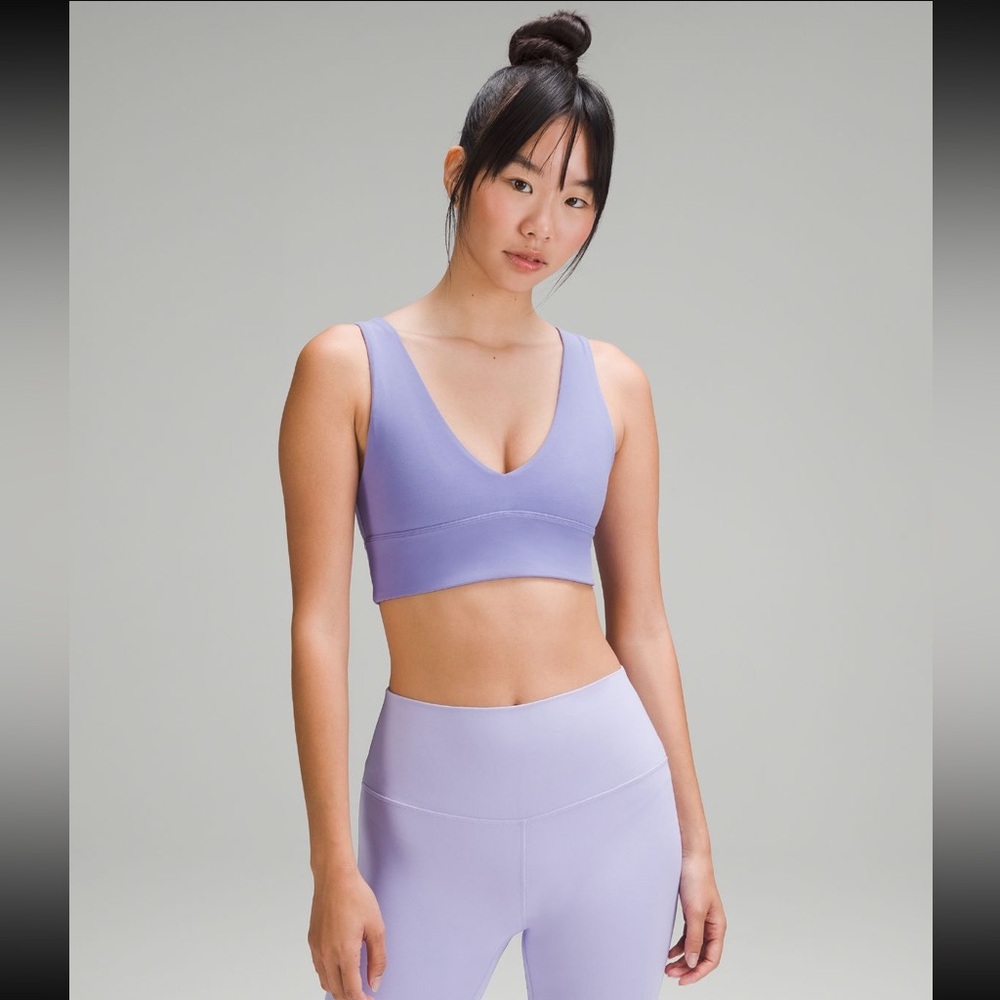 lululemon Align™ V-Neck Bra
Light Support, A/B Cup - Dark Lavender
